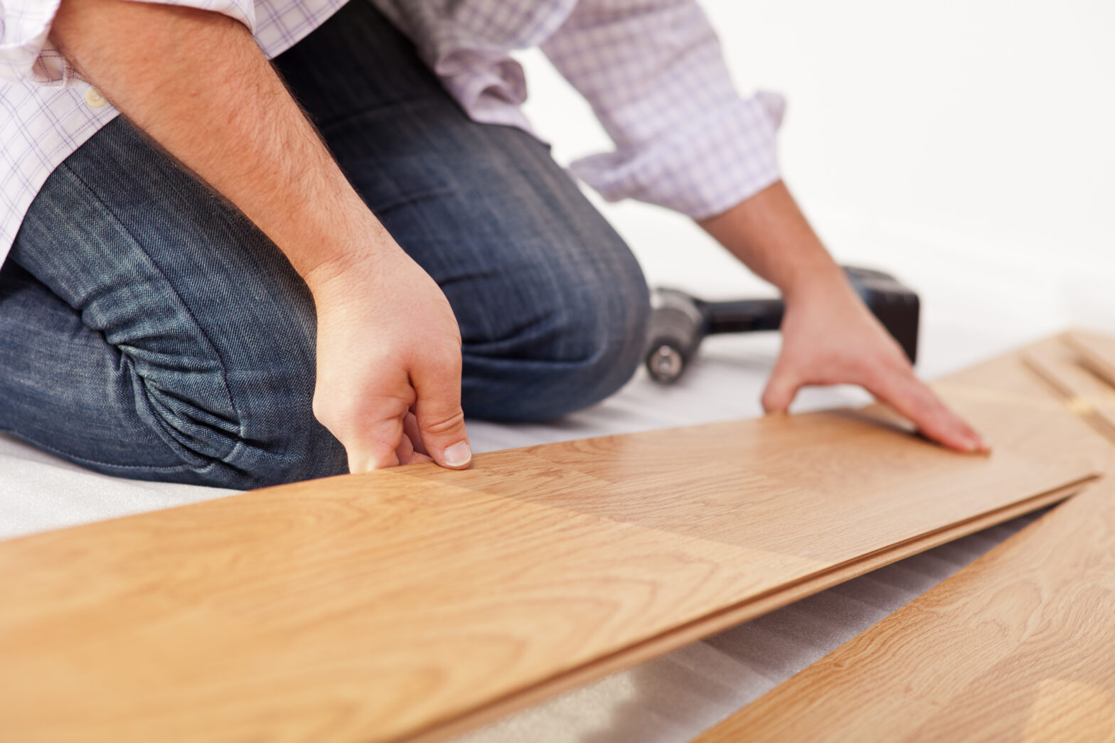 Laminate Flooring Specialist Near You, Get Connected with Spetz